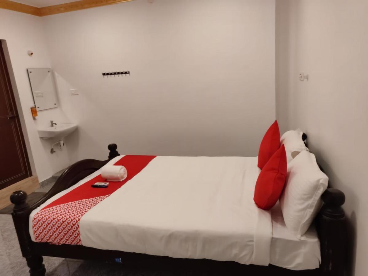 Seascape Residency White Town Hotell Pondicherry Exteriör bild